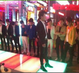 涉县深圳夜总会伴游模特雇用(深圳KTV模特雇用)
