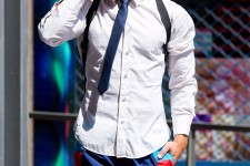 涉县泳拆男模(时髦泳拆男模)