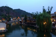 涉县古北水镇攻略(古北水镇温泉攻略)