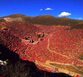涉县色达旅游攻略(成都到色达旅游攻略)