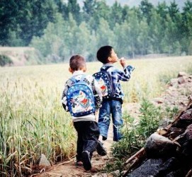 涉县河南一家四口结伴游中国2个月(河南适合一家四口旅游的地方)