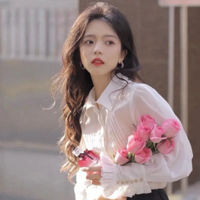 涉县想要应聘去伴游公司上班，但是却不晓得该怎么做