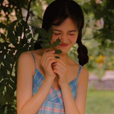 涉县伴游女生柳如烟的资料