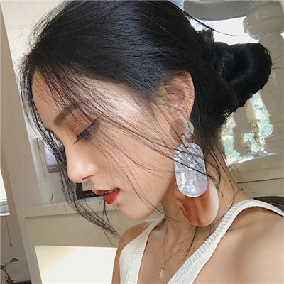 涉县伴游女生张悦然的资料