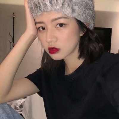 涉县伴游女生陈思瑶的资料