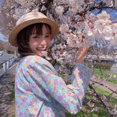 涉县伴游女生扶婷的资料