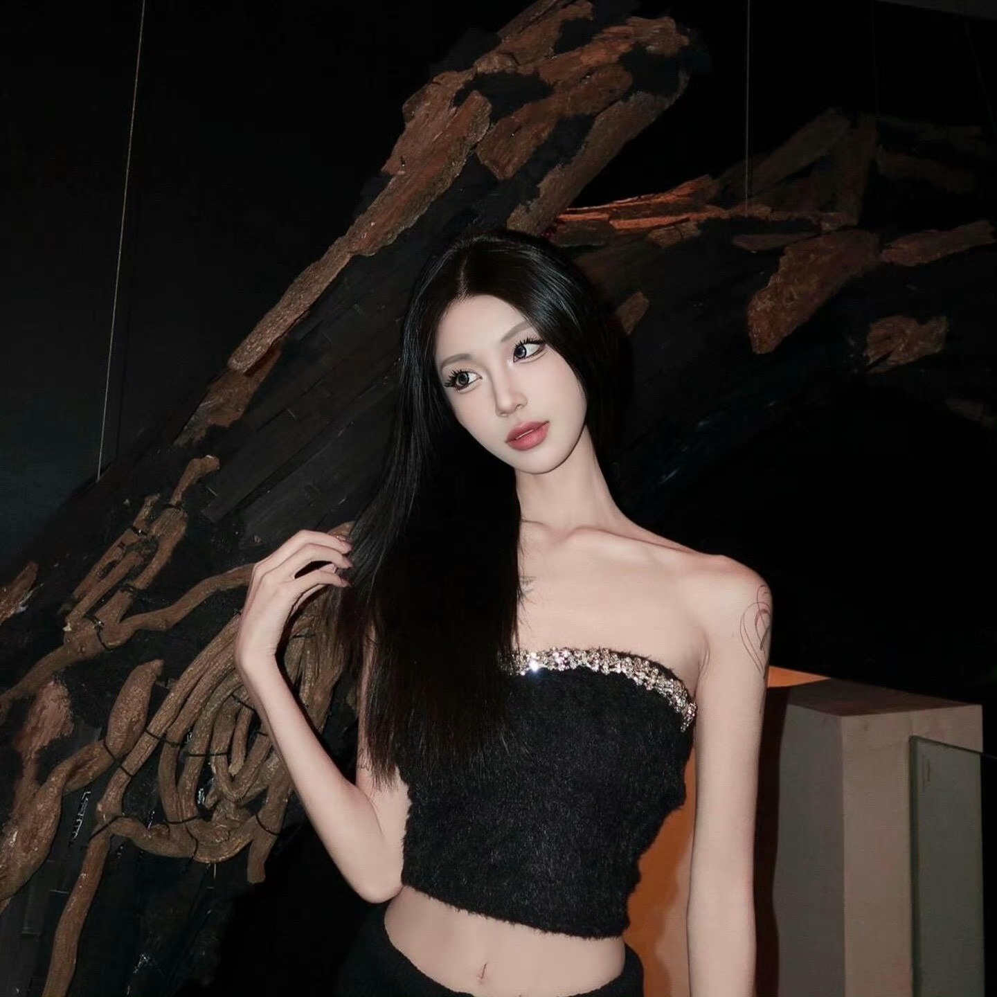 涉县伴游女生顾晚晴的资料