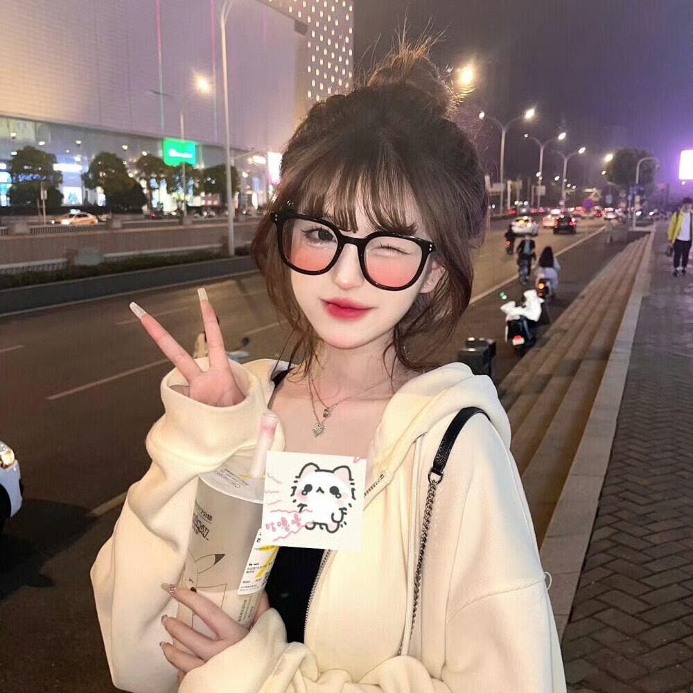 涉县伴游女生KIKI的资料