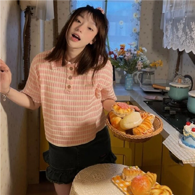 涉县伴游女生员婷双的资料